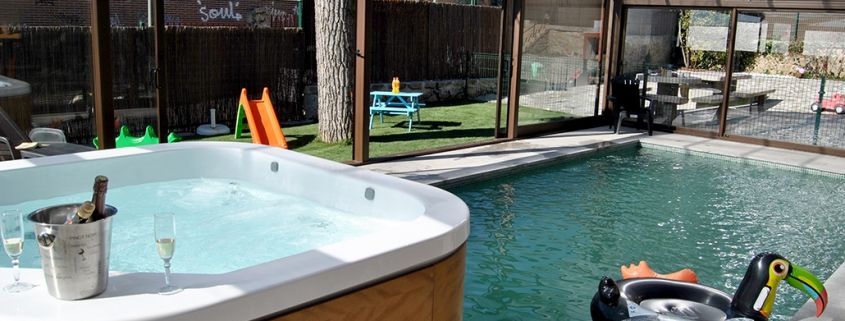 Collarubio - Exterior Piscina & Jacuzzi